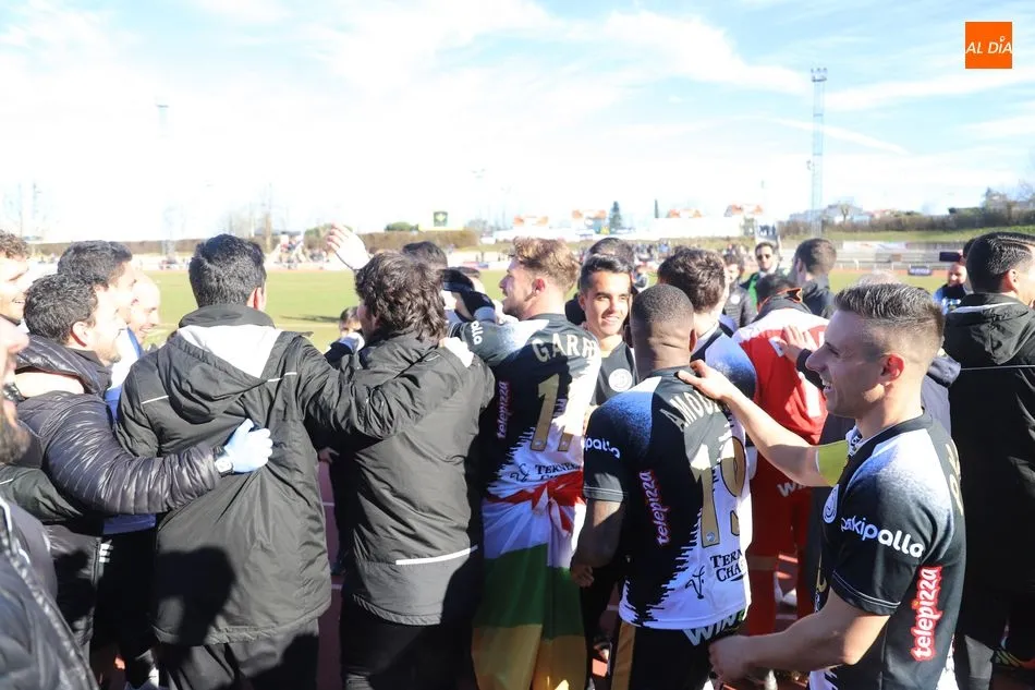 Foto 10 - Unionistas hace historia al clasificarse a la siguiente ronda de la Copa del Rey tras una ag&oacute;nica...