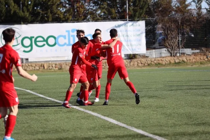 Los jugadores del Santa Marta DHJ celebran un gol / UD Santa Marta