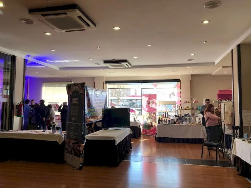 Foto 4 - La VI Feria de la Comuni&oacute;n causa furor en el Apartahotel Hall 88