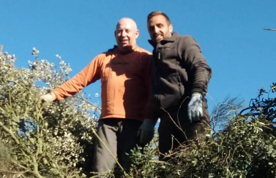 Foto 11 - La Atalaya inicia la celebraci&oacute;n de San Ant&oacute;n con una gran hoguera  