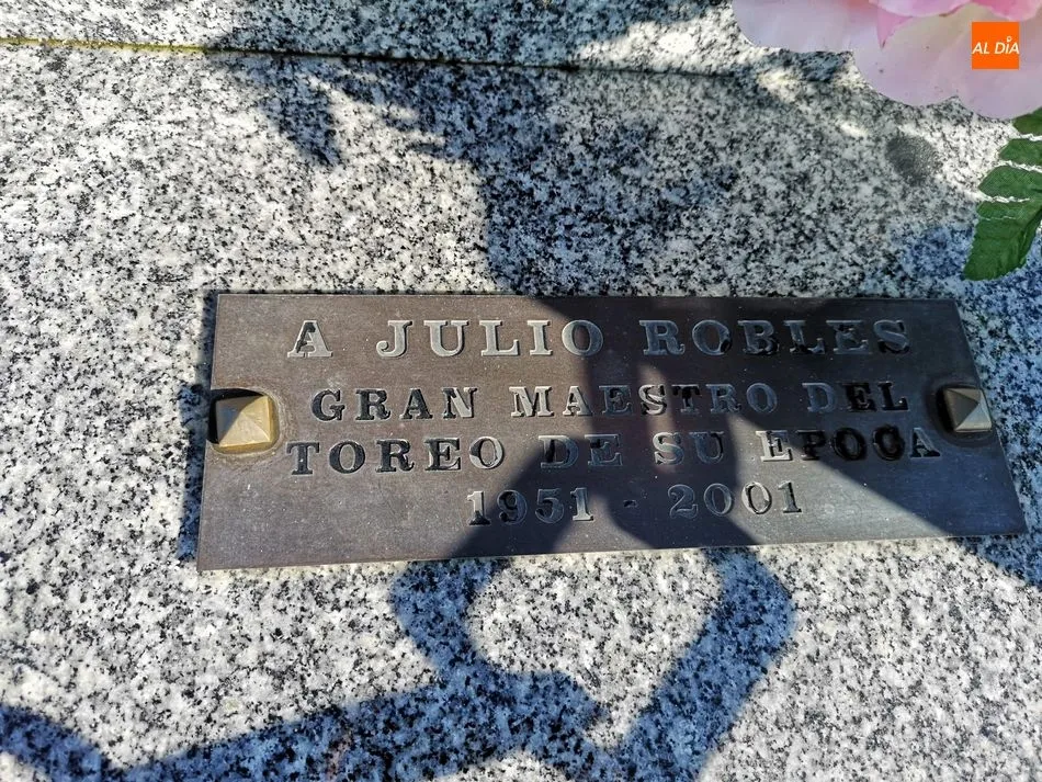 Foto 2 - Eterno Robles