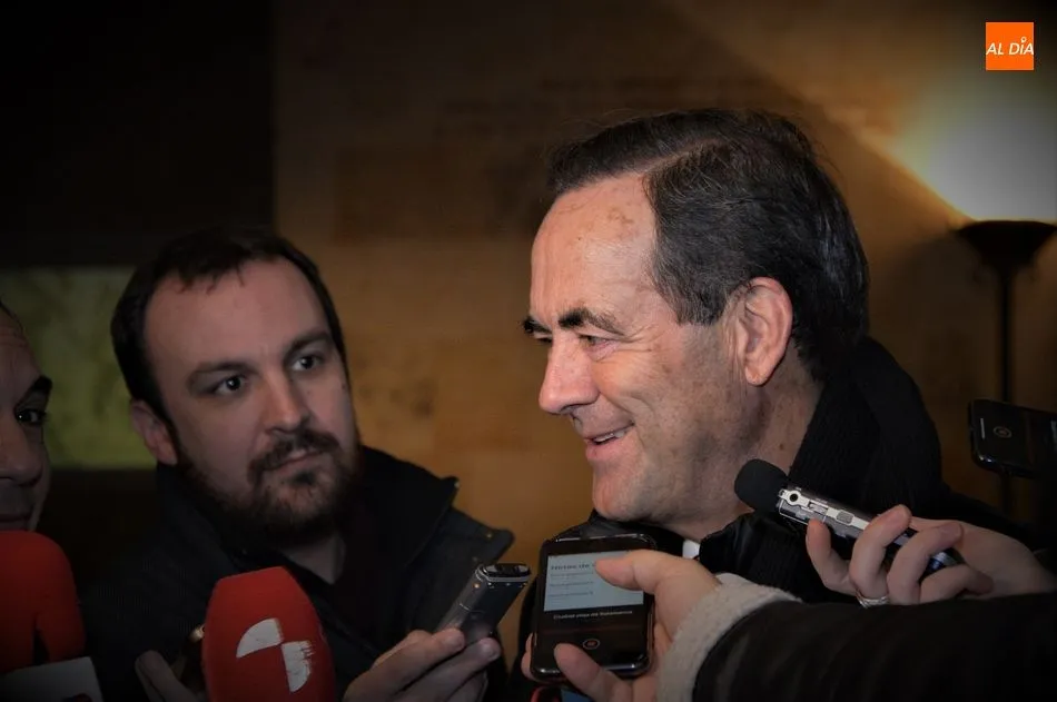 Foto 5 - Jos&eacute; Bono se&ntilde;ala que "no conviene levantar fronteras ni en Catalu&ntilde;a ni en Le&oacute;n"