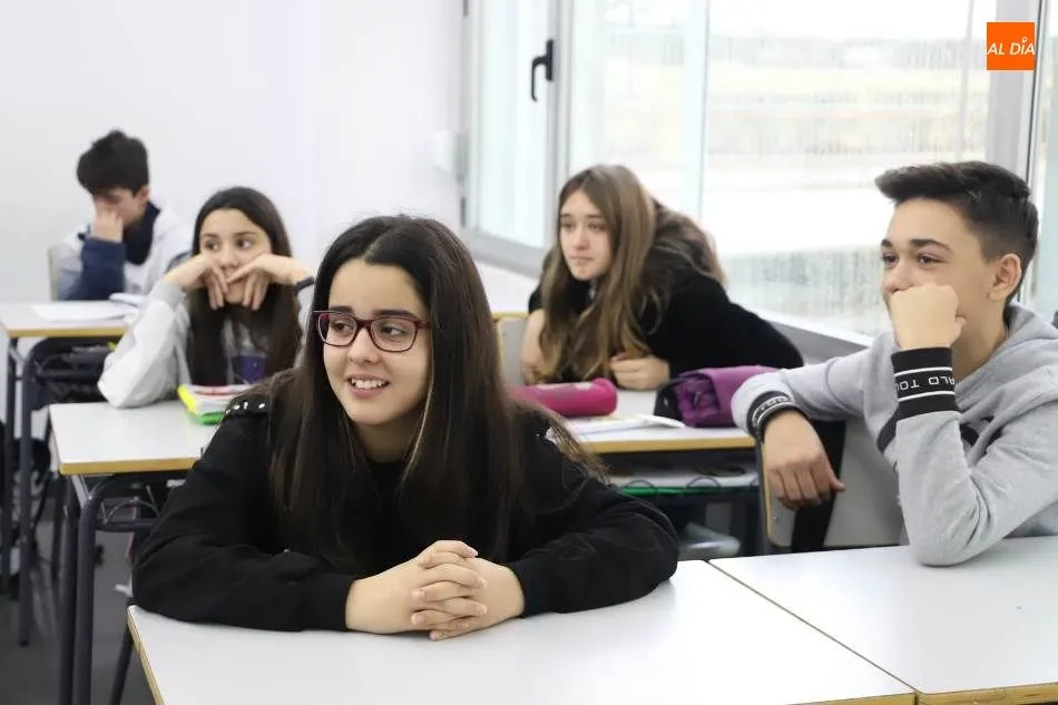 Foto 8 - El Ayuntamiento promueve el voluntariado entre 700 alumnos de Secundaria y Bachillerato