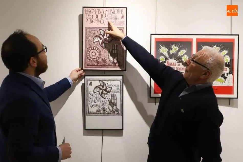 Foto 4 - Una exposici&oacute;n de carteles conmemora el 35 aniversario de las pol&iacute;ticas municipales para j&oacute;venes