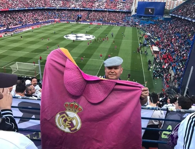 Toñín, en el Calderón, durante un partido de Champions