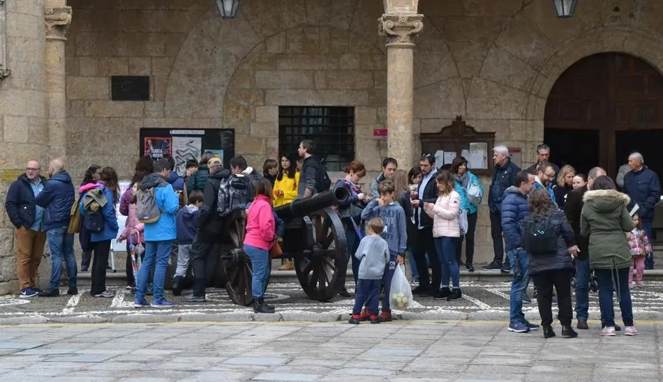 Un total de 17 personas integrarán la nueva bolsa de empleo de auxiliares turísticos  