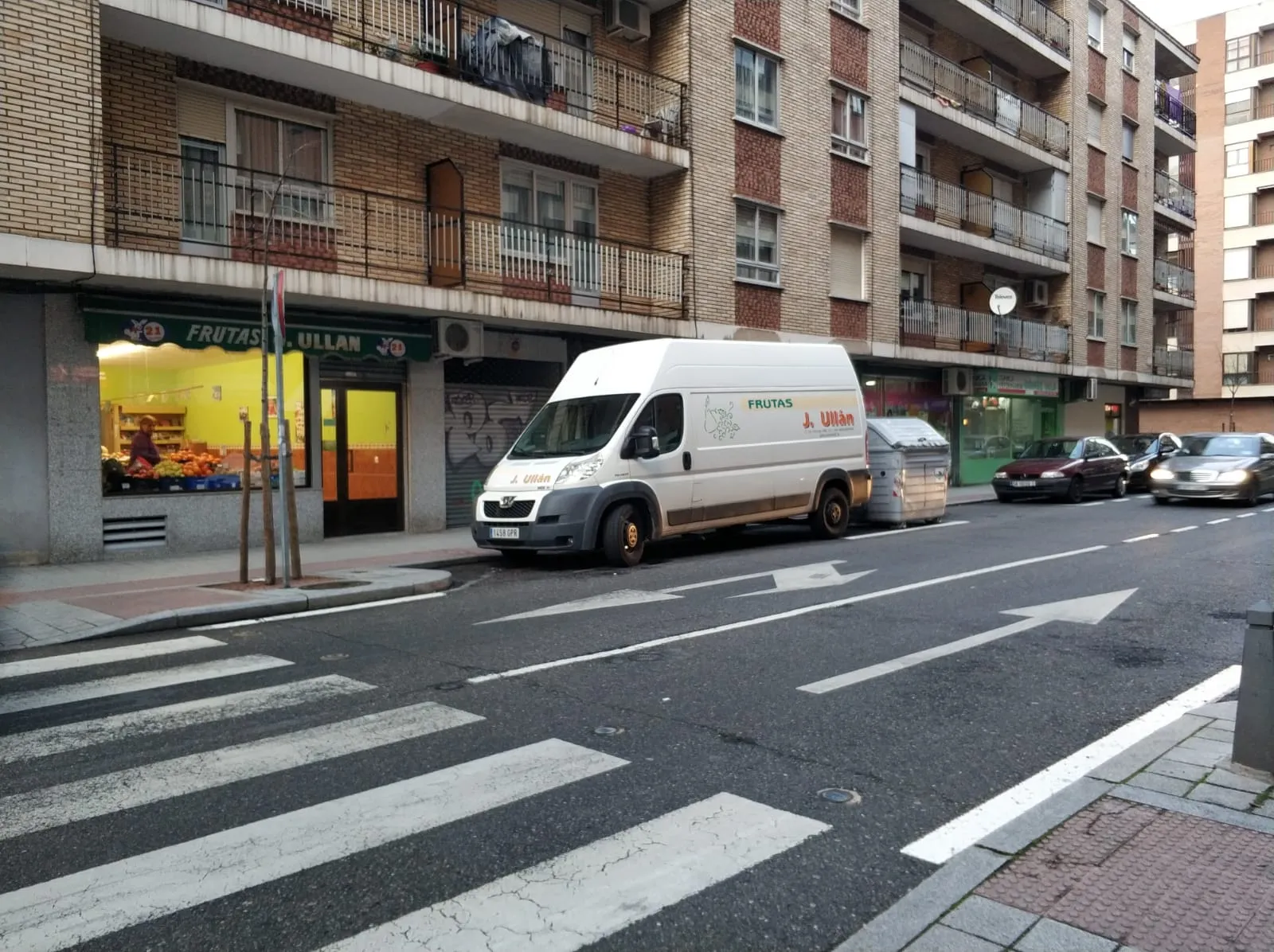 Foto 2 - Atropellada una persona en la calle G&oacute;mez Ulloa por un turismo