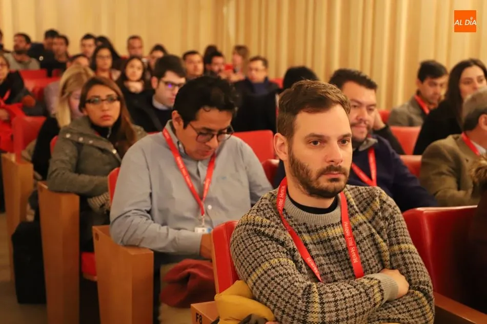 Foto 4 - Los XLVI Cursos de Especializaci&oacute;n en Derecho de la Universidad reciben a 300 alumnos...