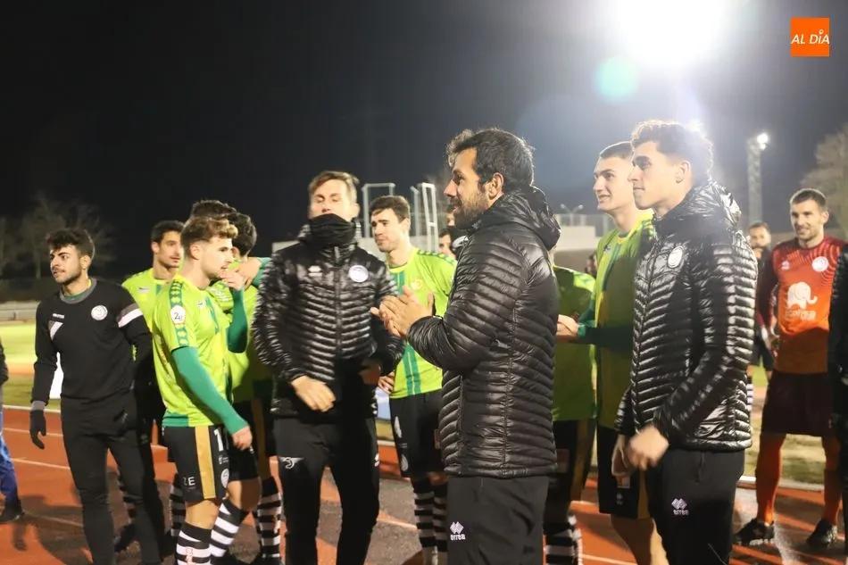Foto 2 - Unionistas vence al Barakaldo por la m&iacute;nima y sale del descenso (1-0)