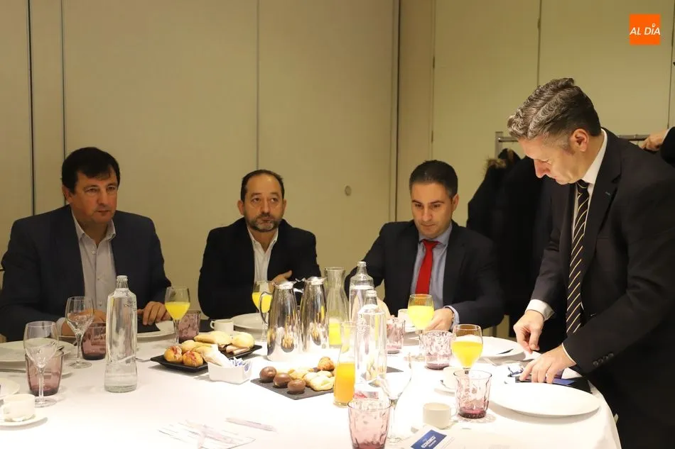 Foto 5 - El presidente de Accenture asegura que las pymes pueden"competir" con las grandes a trav&eacute;s de las...