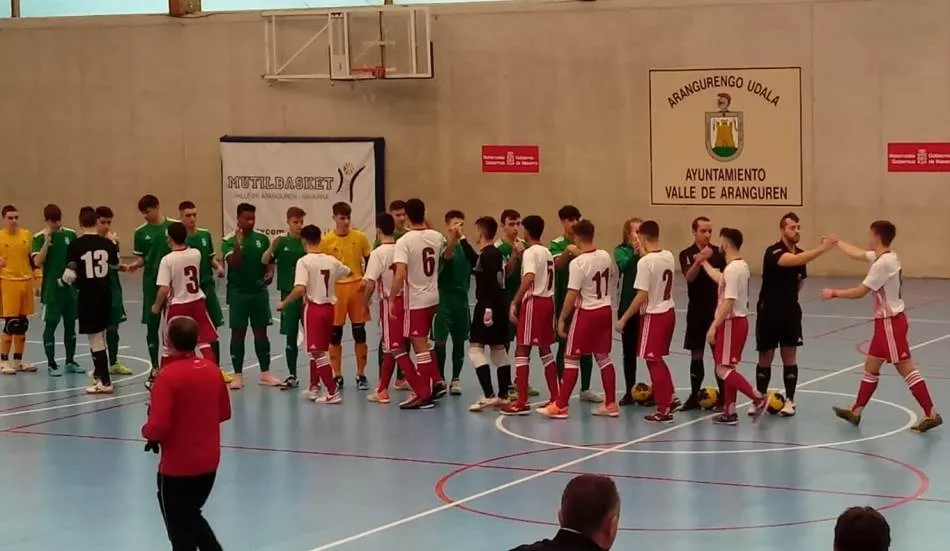 Foto 4 - Castilla y Le&oacute;n s&iacute; remata la faena ante Cantabria con mucho m&aacute;s protagonismo de Sergio Moreiro  