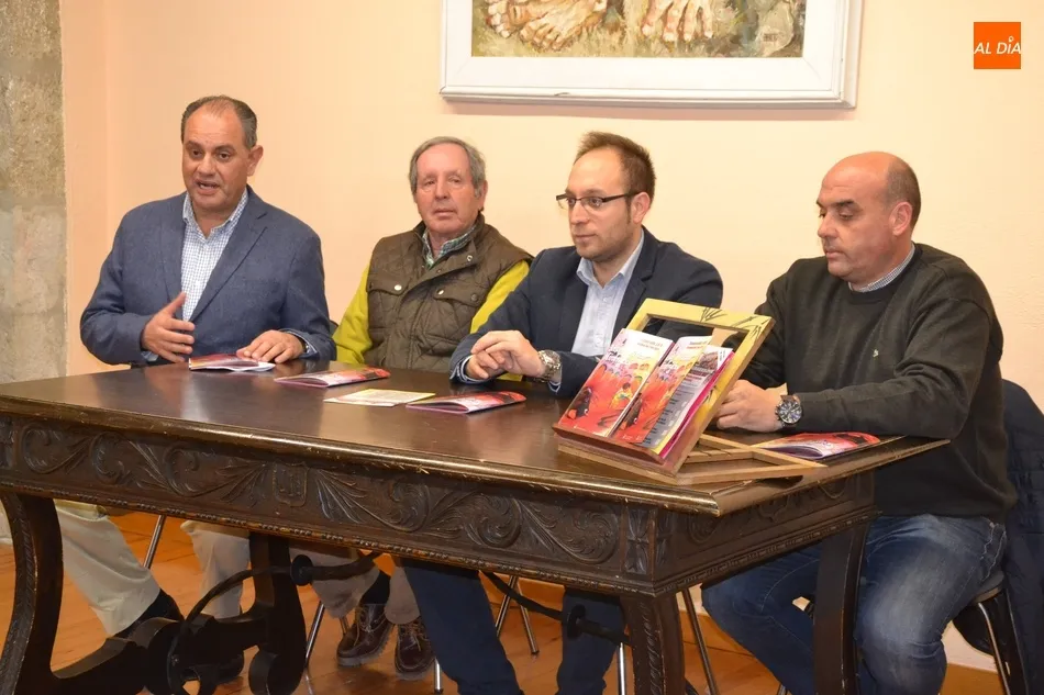 El Bolsín repasa en un libro su pasado y su presente a modo de guía para la temporada 2020  