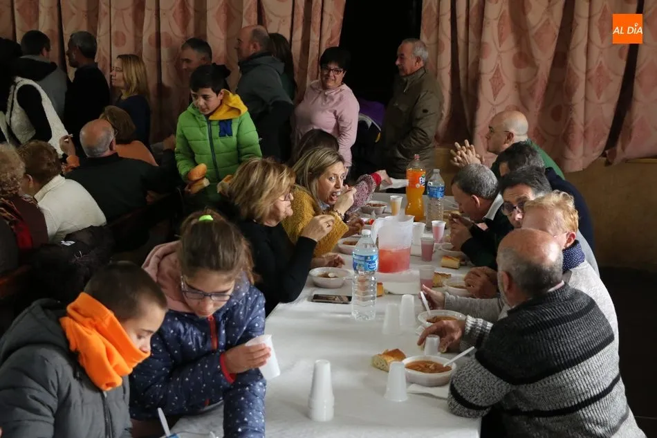 Foto 8 - En Yecla de Yeltes comienzan las fiestas de San Sebasti&aacute;n con un excelente sabor de boca  
