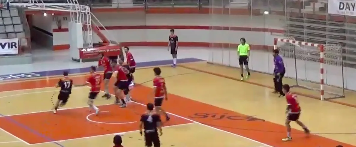 Acción del encuentro entre Gijón Jovellanos y el Ciudad de Salamanca / Youtube