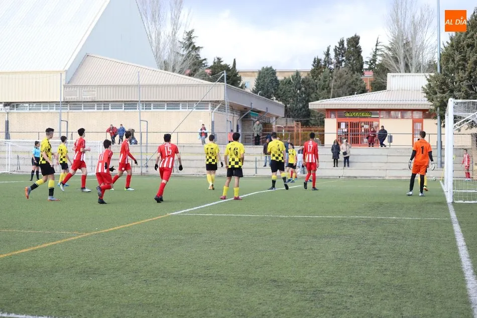 Foto 8 - Resultados, clasificaciones e im&aacute;genes del f&uacute;tbol base provincial  