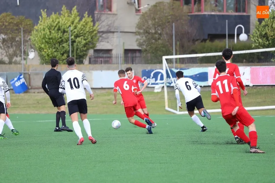 Foto 11 - Resultados, clasificaciones e im&aacute;genes del f&uacute;tbol base regional  