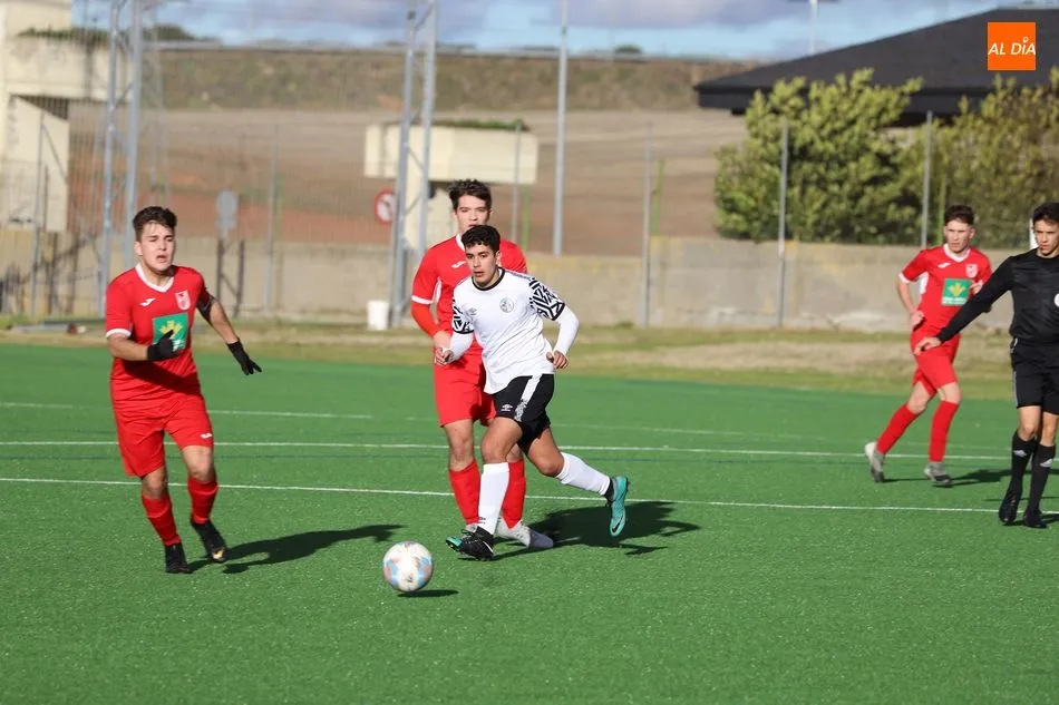 Foto 7 - Resultados, clasificaciones e im&aacute;genes del f&uacute;tbol base regional  