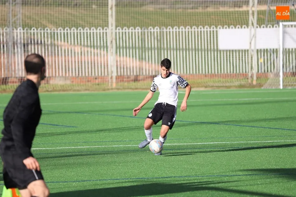 Foto 6 - Resultados, clasificaciones e im&aacute;genes del f&uacute;tbol base regional  
