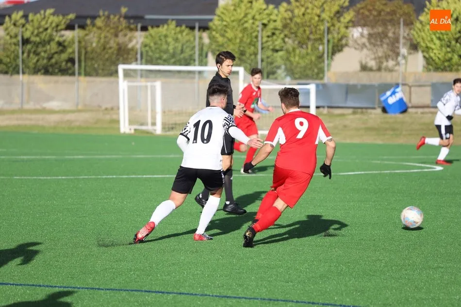 Foto 2 - Resultados, clasificaciones e im&aacute;genes del f&uacute;tbol base regional  