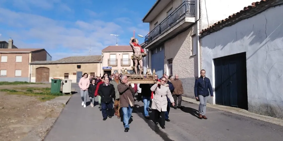 Foto 2 - Villoruela honra a San Sebasti&aacute;n