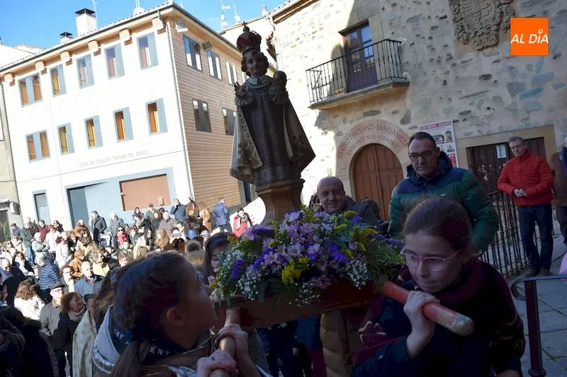 Foto 6 - Los Padres Carmelitas festejan la Fiesta del Ni&ntilde;o Jes&uacute;s de Praga