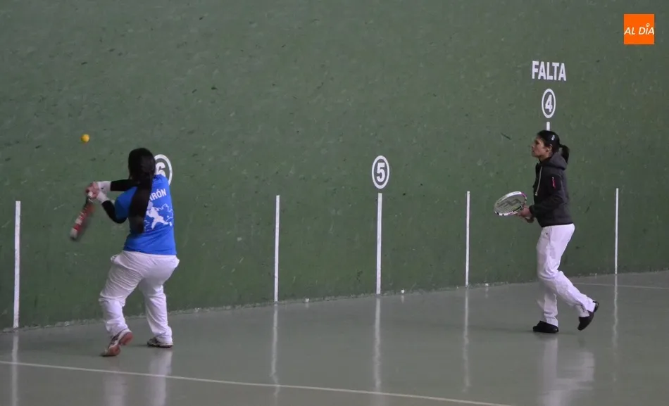 Foto 6 - Selene Bargo y Laura &Aacute;lvarez se llevan el 3&ordm; Open Femenino de Frontenis  