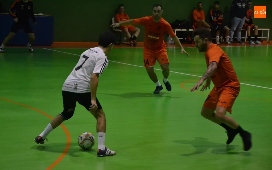 Foto 4 - El Mir&oacute;briga Futsal contin&uacute;a como l&iacute;der tras lograr una de sus victorias m&aacute;s c&oacute;modas  