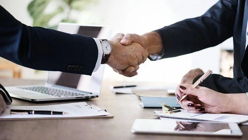 Charla sobre la mediación como alternativa para resolver conflictos  