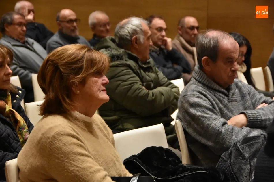 Foto 11 - &lsquo;A finales de enero&rsquo;, la cr&oacute;nica de Javier Padilla del final del franquismo y la transici&oacute;n  