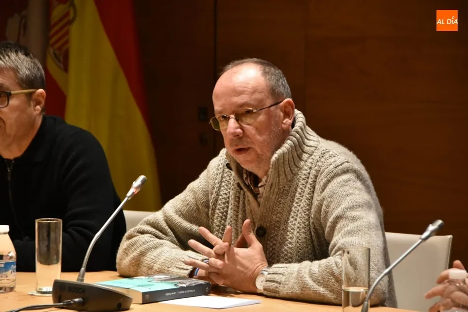 Foto 8 - &lsquo;A finales de enero&rsquo;, la cr&oacute;nica de Javier Padilla del final del franquismo y la transici&oacute;n  