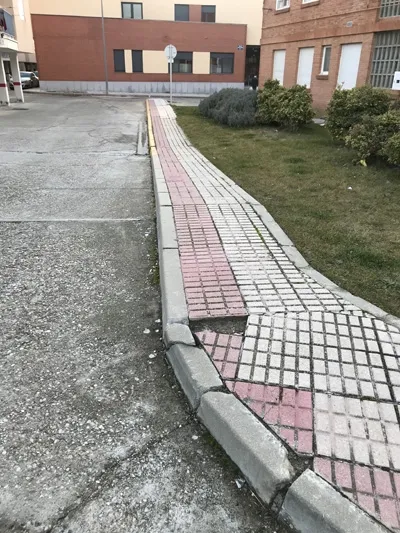 Foto 2 - El Partido Popular pide priorizar las inversiones en pavimentaci&oacute;n, se&ntilde;alizaciones o accesibilidad