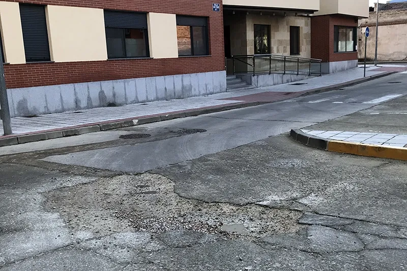 El PP pide dar prioridad a inversiones en mejoras para zonas de la ciudad con en la callle San Pedro Advincula