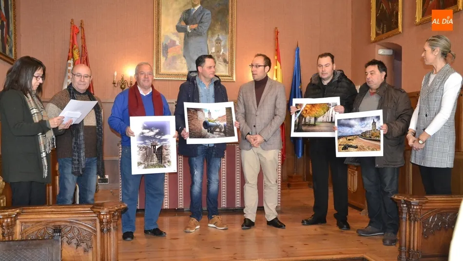 Foto 5 - Los galardonados en el Concurso Monogr&aacute;fico de Fotograf&iacute;a 2019 recogen sus premios  