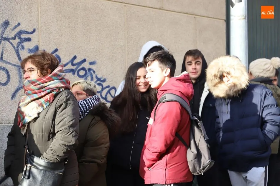 Foto 3 - Locura en Salamanca para comprar las 350 &uacute;ltimas entradas para el Unionistas &ndash; Real Madrid