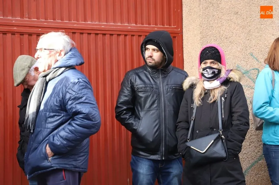 Foto 2 - Locura en Salamanca para comprar las 350 &uacute;ltimas entradas para el Unionistas &ndash; Real Madrid
