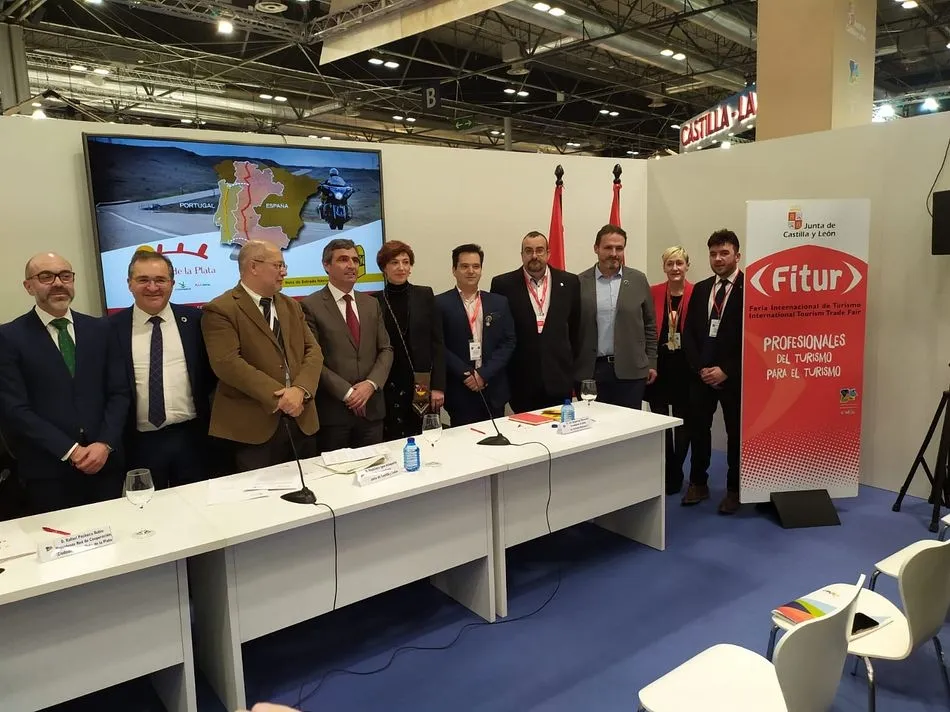 Foto 11 - Guijuelo inicia su participaci&oacute;n en Fitur con protagonismo de la FIC 2020
