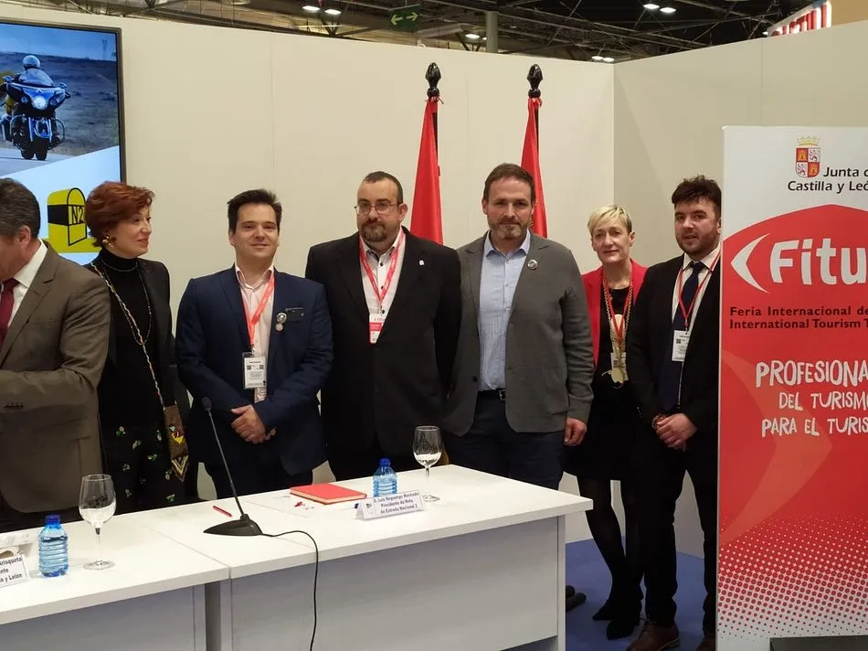 Foto 4 - Guijuelo inicia su participaci&oacute;n en Fitur con protagonismo de la FIC 2020