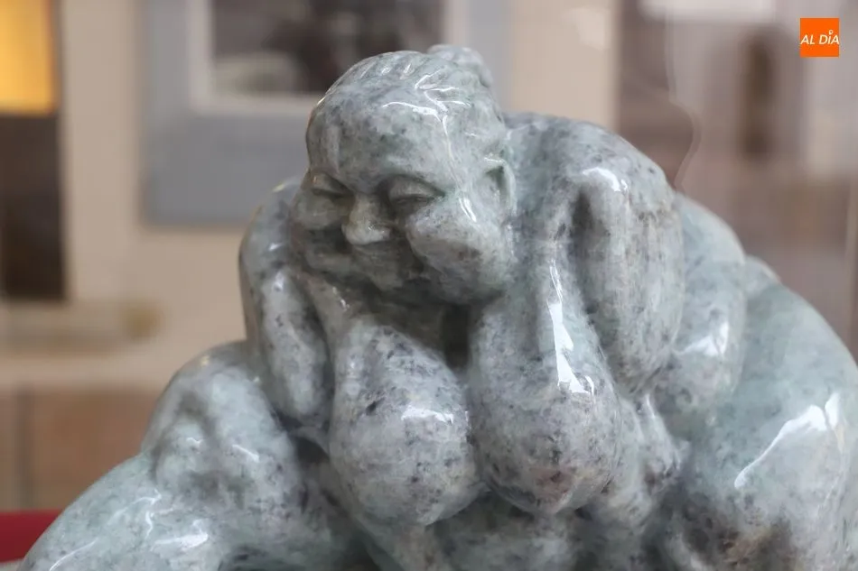 Foto 6 - Una selecci&oacute;n de 16 obras de Xu Hongfei se expone en el patio del Palacio de la Salina