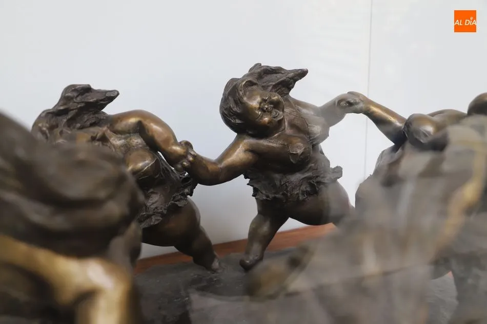 Foto 5 - Una selecci&oacute;n de 16 obras de Xu Hongfei se expone en el patio del Palacio de la Salina