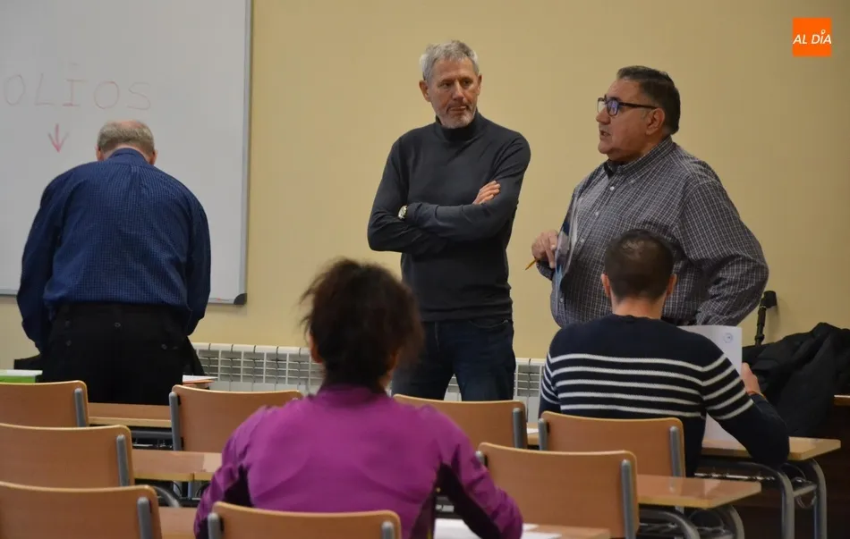 Foto 4 - Siete aspirantes se presentan a la 2&ordf; prueba de la fase de conocimientos para ser agente de la...
