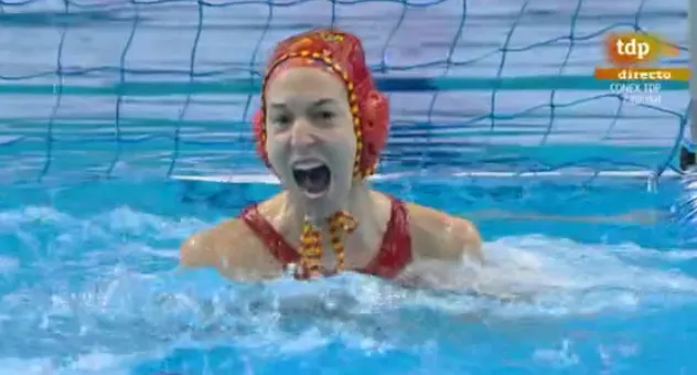 Un paradón de Laura Ester Ramos a 3 del desenlace da a España el pase a la final del Europeo  
