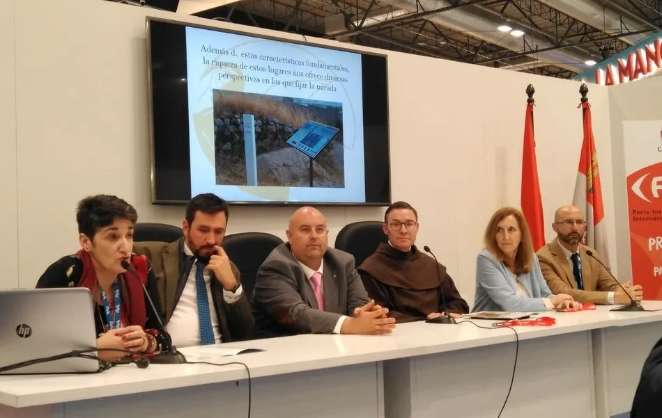 Presentación de la ruta De la Cuna al Sepulcro en Fitur