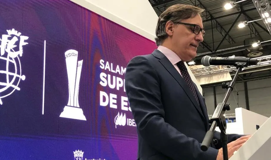 Carlos García Carbayo, alcalde de Salamanca, en la presentación de esta candidatura en Fitur