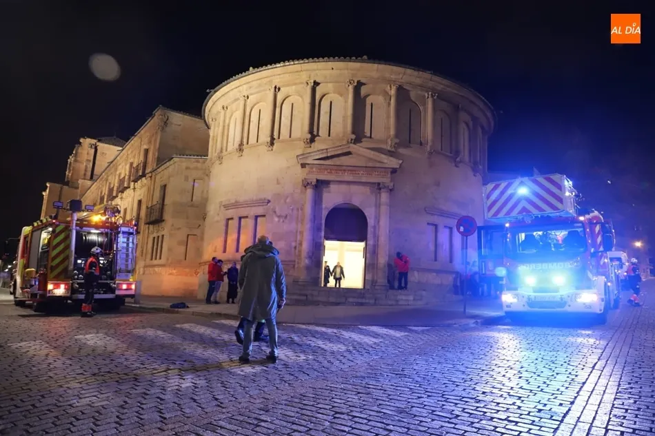 Foto 7 - Desalojado el auditorio de Fonseca por una alarma de incendio