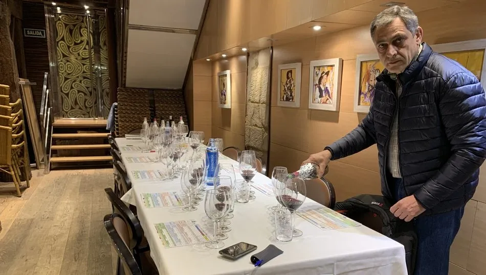 Arturo de la Torre, director de la cata de Charro 2018 / FOTOS: JAVIER BRAGADO