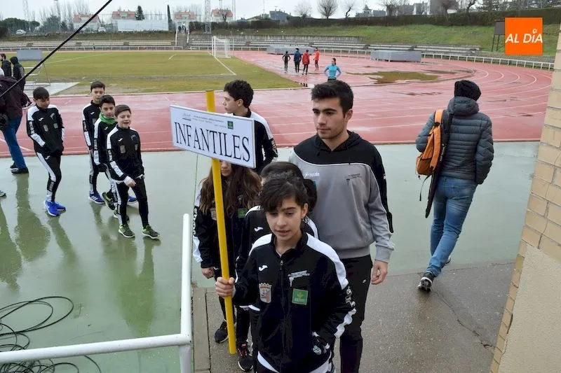 Foto 10 - El Caja Rural Atl&eacute;tico Salamanca afronta otra temporada ilusionante para el atletismo salmantino