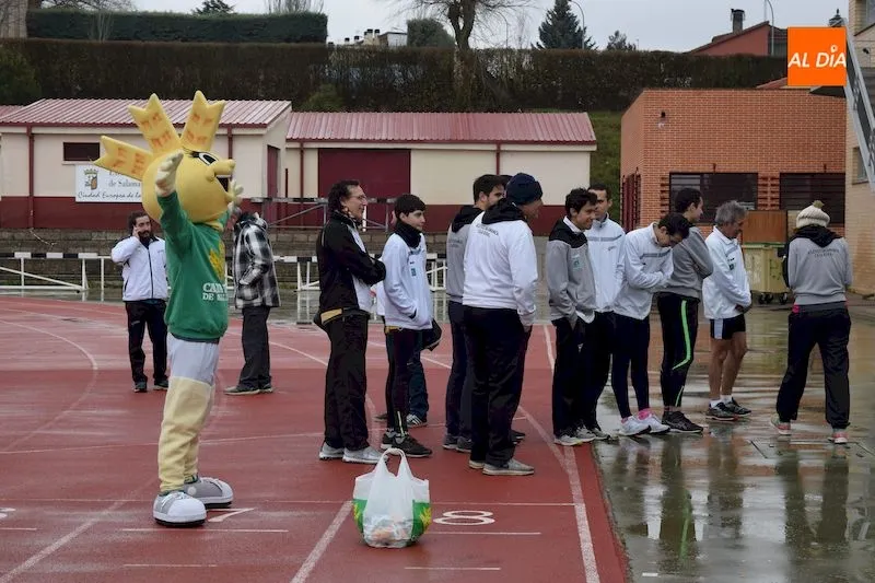 Foto 3 - El Caja Rural Atl&eacute;tico Salamanca afronta otra temporada ilusionante para el atletismo salmantino