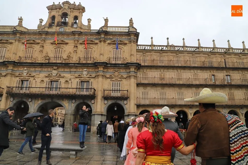 Foto 3 - Salamanca da la bienvenida a los charros de Jalisco