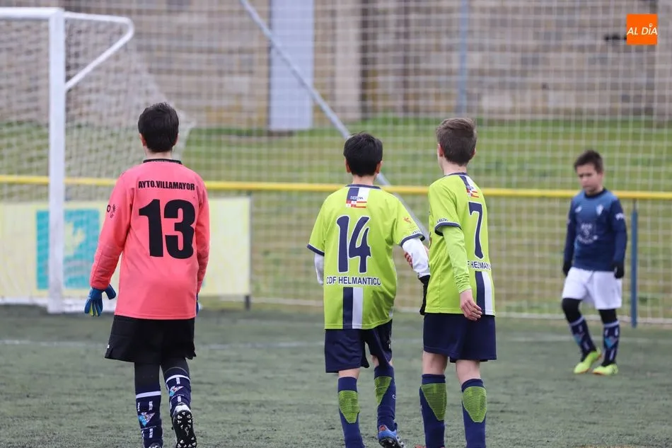 Foto 10 - Resultados, clasificaciones e im&aacute;genes del f&uacute;tbol base provincial