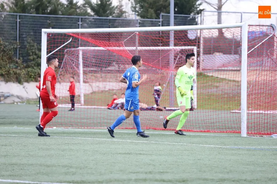 Foto 11 - El Santa Marta DHJ es remontado por el Getafe y podr&iacute;a acabar la jornada en descenso (1-3)